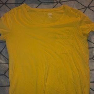 Old Navy T-Shirt